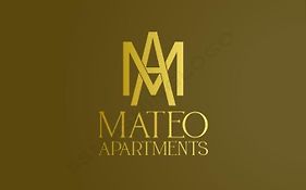 Mateo Design Apartment / Contactless Check-In